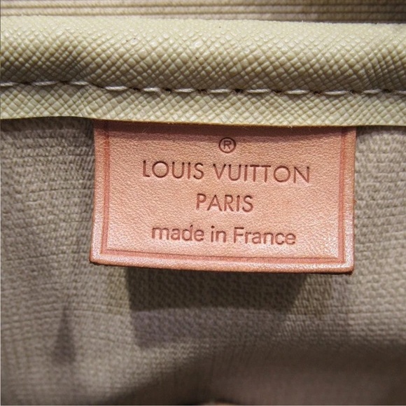 AUTHENTIC LOUIS VUITTON DEAUVILLE - Picture 9 of 10